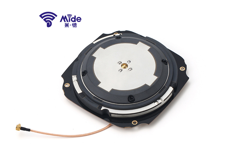 Built-in four-star full-frequency measurement antenna LCY4N52A